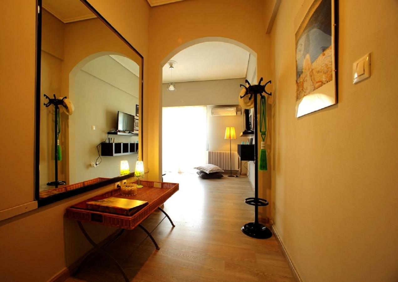 Cosy Apartment 51 , Pagrati Atenas Exterior foto
